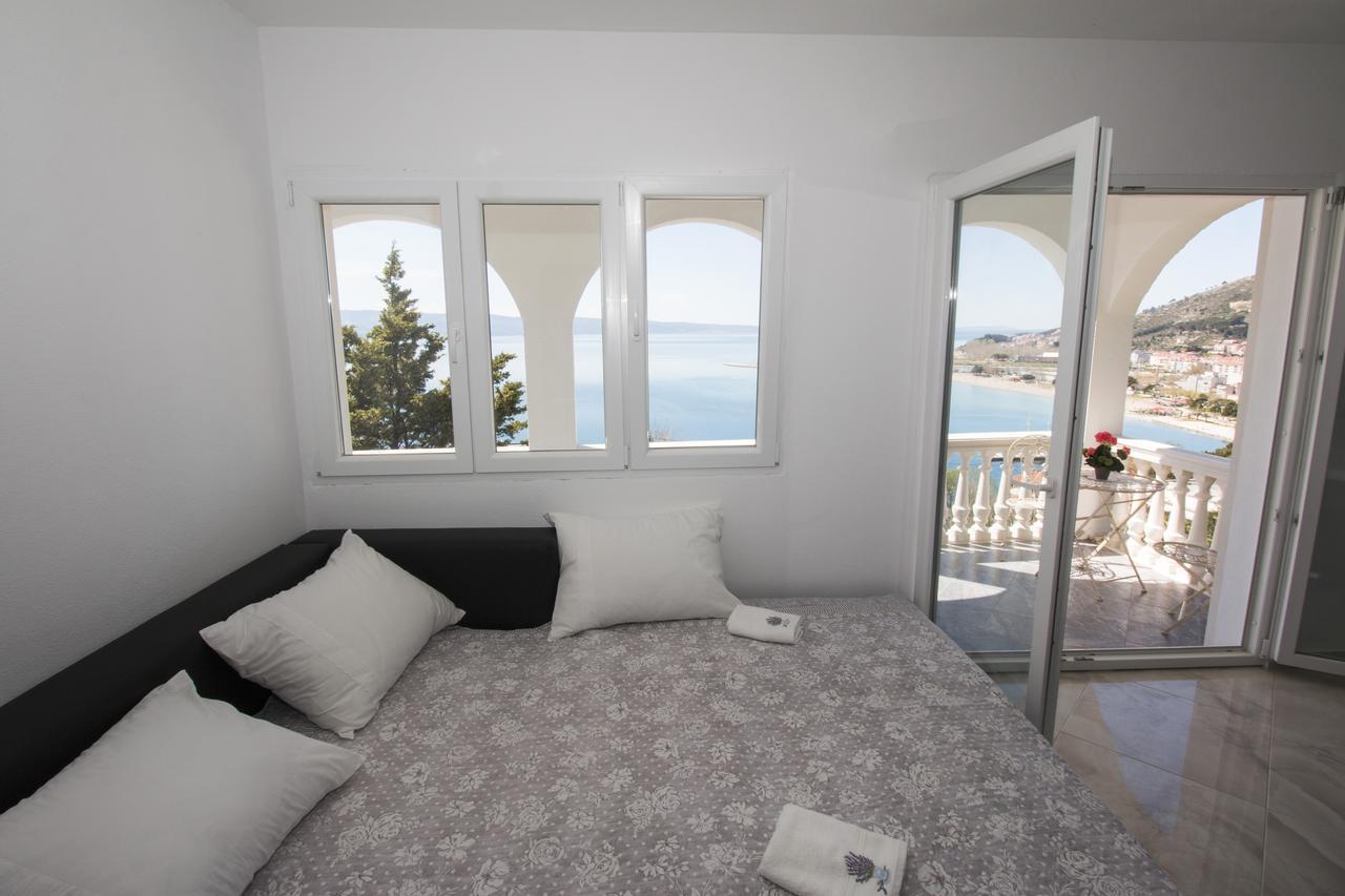 Апартаменты Apartman Horizont Омиш Экстерьер фото